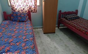 Easvari Grand Pg For Women - Female Only