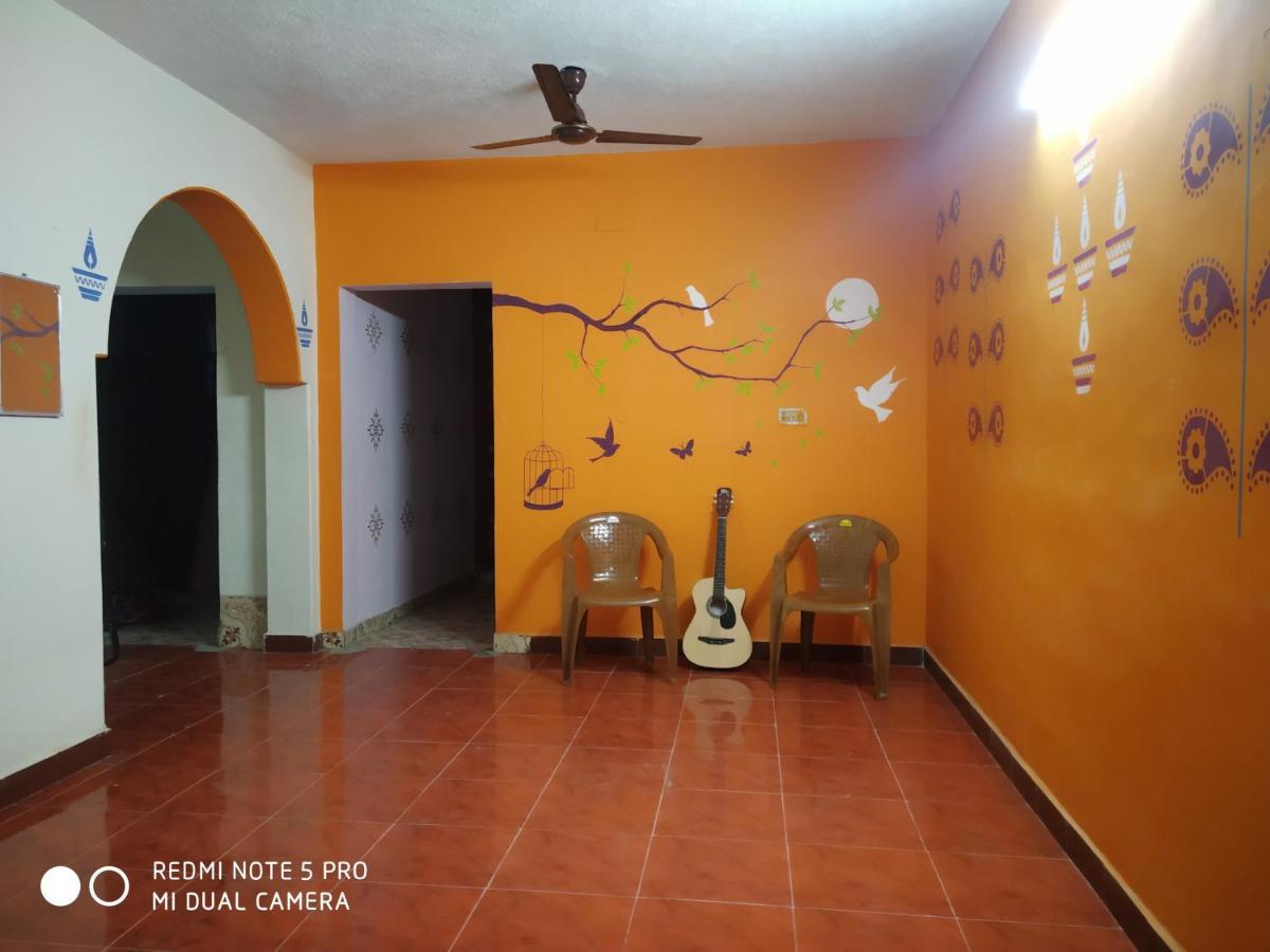 Easvari Grand Pg For Women - Female Only Hostel Chennai Exterior photo
