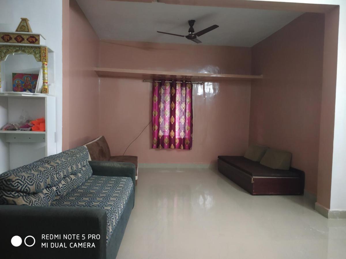 Easvari Grand Pg For Women - Female Only Hostel Chennai Exterior photo